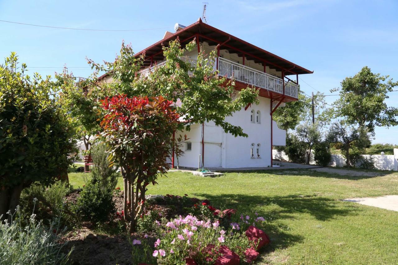 Betahomes- Summer Fourka Exterior photo